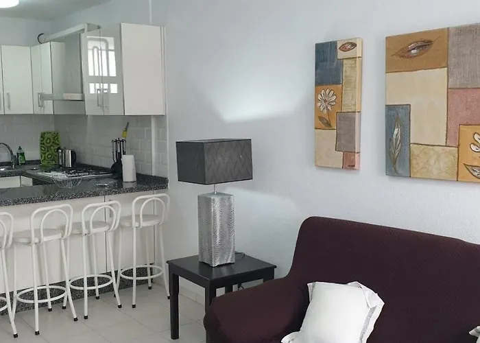 Garajonay Ii, Cristianos Los Cristianos